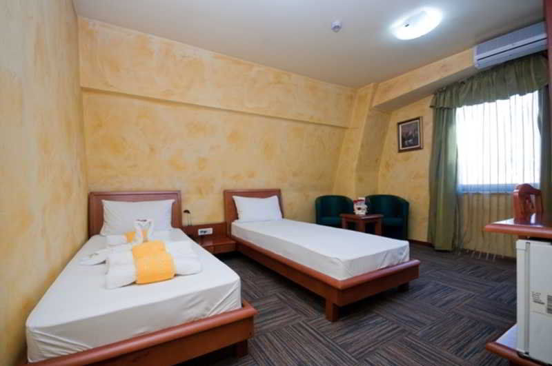 Hotel Kerber Podgorica Exteriér fotografie